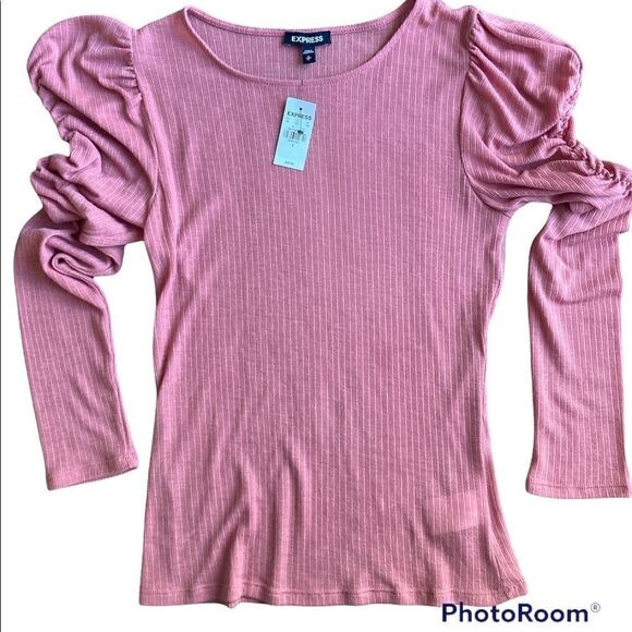 NWT Express ribbed ruched puff sleeve top size Small - Picture 2 of 4